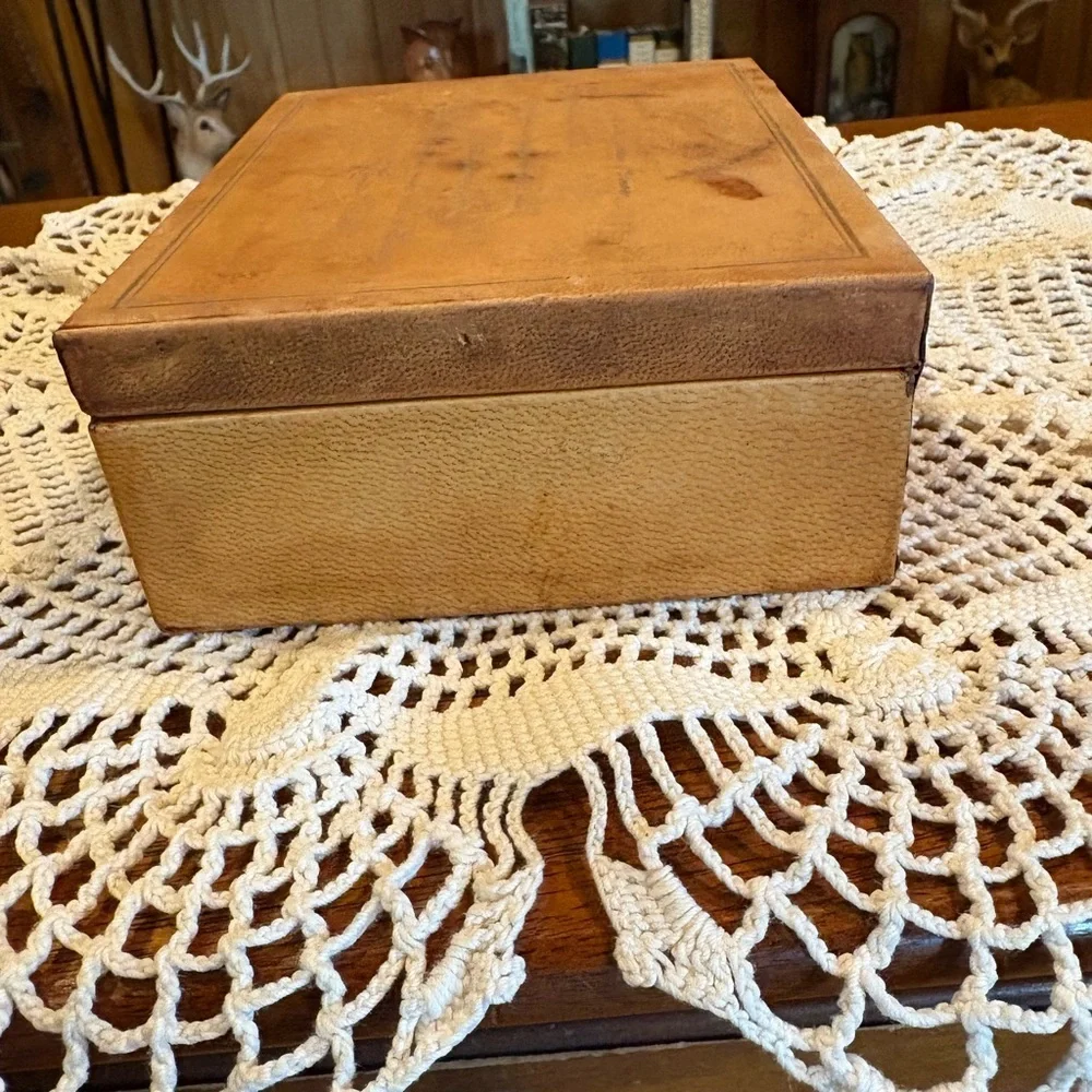 Barnes & Noble photo keep sake box “